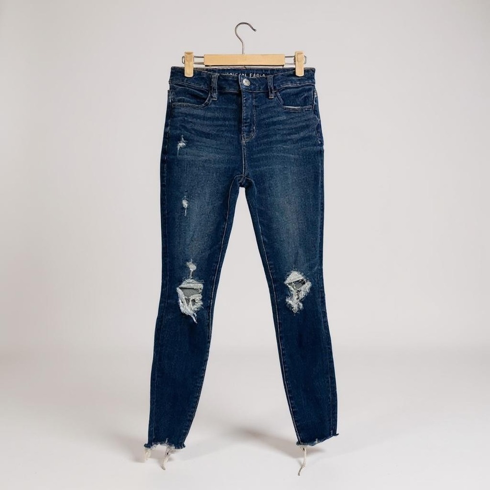 American Eagle Dark Wash Denim Size‎ 2 Distressed High Waisted Skinny Jeans